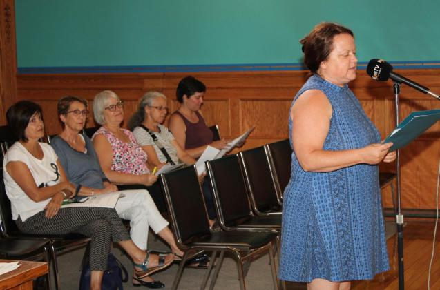 Appuyée par un groupe de citoyennes, l'ex-candidate à la mairie, Chantal Goulet, a présenté une requête à la Ville de Saint-Hyacinthe lors de la séance du conseil le 4 septembre dernier.